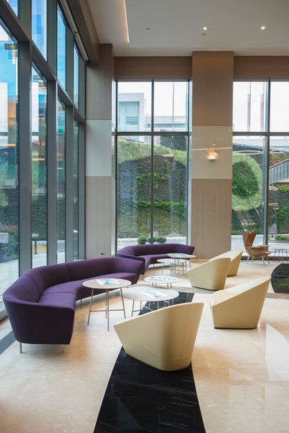 Sofá Loop design by Lievore Altherr Molina